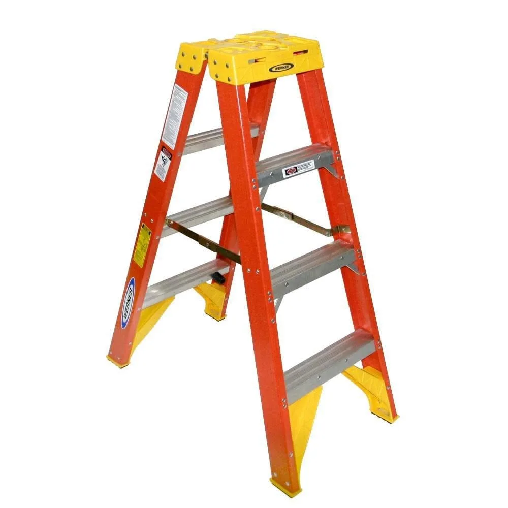 Werner Fiberglass Step Ladder image 2